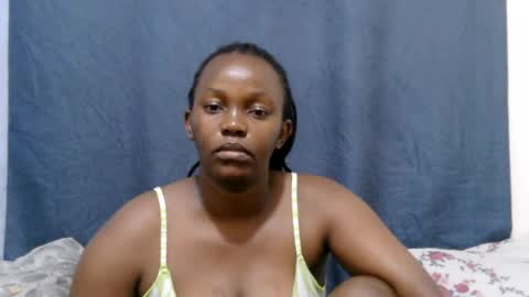cute_lyn6 online show from July 6, 1:24 am