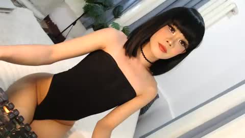 Snapshot of cute_maloi chatting on August 5, 11:02 am Jane online show from August 5, 11:02 am
