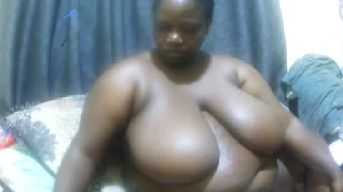 Snapshot of cute_maya1 chatting on June 24, 6:07 pm Sweetebony online show from June 24, 6:07 pm
