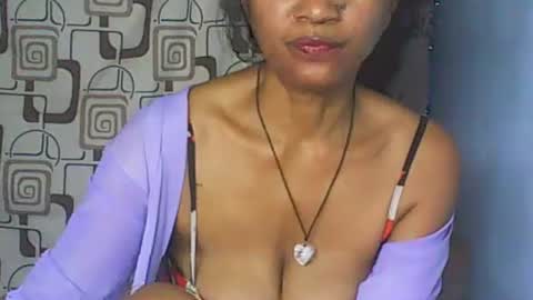 Snapshot of cute_moll chatting on March 28, 5:45 pm murielle online show from March 28, 5:45 pm