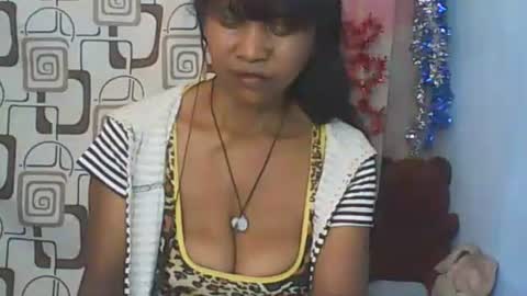 Snapshot of cute_moll chatting on May 31, 11:06 am murielle online show from May 31, 11:06 am