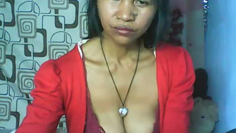 Snapshot of cute_moll chatting on August 3, 2:54 pm murielle online show from August 3, 2:54 pm