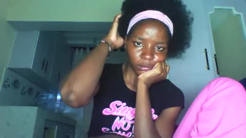 Snapshot of cute_sexy3 chatting on April 23, 2:52 pm SHARON online show from April 23, 2:52 pm
