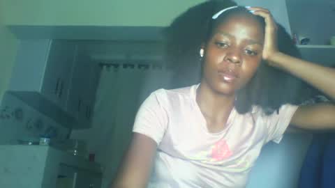 Snapshot of cute_sexy3 chatting on May 12, 10:40 pm SHARON online show from May 12, 10:40 pm