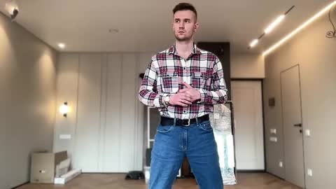 cute_skywalker online show from April 29, 1:26 pm