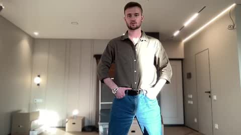 cute_skywalker online show from May 11, 4:04 pm