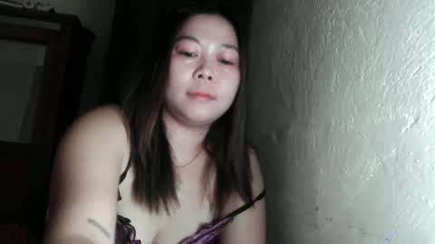 Snapshot of cute_slut09 chatting on May 14, 10:49 pm Mimi online show from May 14, 10:49 pm