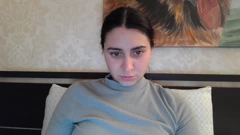 Snapshot of cute_strawberry_ chatting on December 8, 5:22 pm cute_strawberry_ online show from December 8, 5:22 pm
