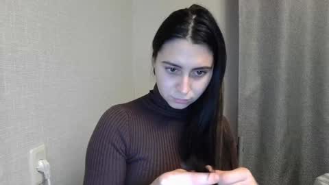 Snapshot of cute_strawberry_ chatting on December 26, 3:31 pm cute_strawberry_ online show from December 26, 3:31 pm