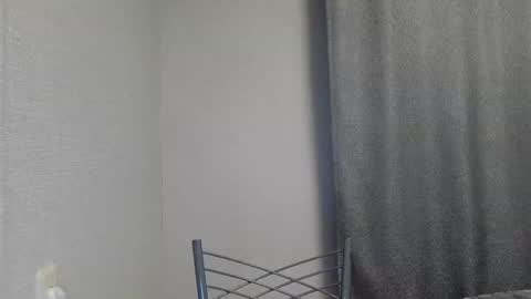 Snapshot of cute_strawberry_ chatting on December 27, 7:14 pm cute_strawberry_ online show from December 27, 7:14 pm