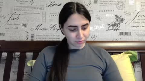 Snapshot of cute_strawberry_ chatting on January 28, 11:17 am cute_strawberry_ online show from January 28, 11:17 am