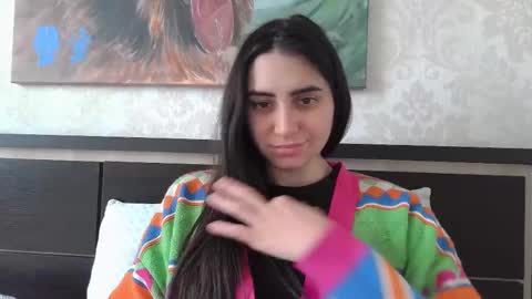 Snapshot of cute_strawberry_ chatting on February 21, 9:13 am cute_strawberry_ online show from February 21, 9:13 am