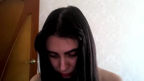 Snapshot of cute_strawberry_ chatting on September 13, 7:19 am cute_strawberry_ online show from September 13, 7:19 am