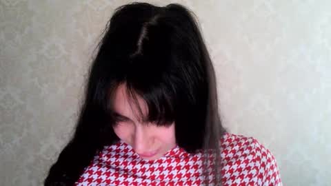 Snapshot of cute_strawberry_ chatting on September 18, 8:16 am cute_strawberry_ online show from September 18, 8:16 am