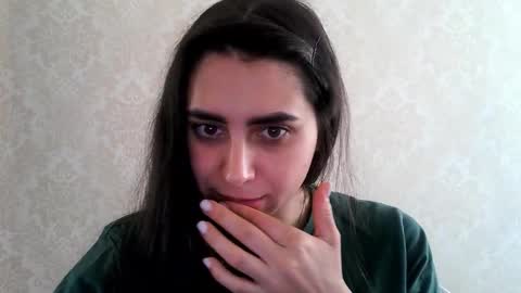 Snapshot of cute_strawberry_ chatting on September 30, 6:29 am cute_strawberry_ online show from September 30, 6:29 am