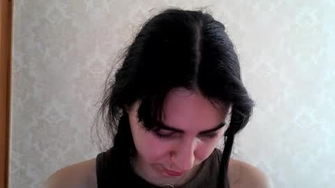 Snapshot of cute_strawberry_ chatting on October 7, 5:15 am cute_strawberry_ online show from October 7, 5:15 am