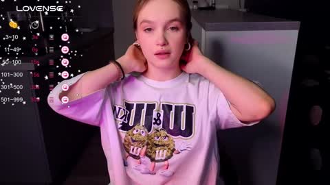 Sue online show from December 5, 1:06 pm