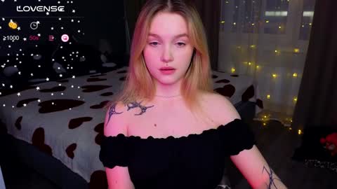 Sue online show from January 8, 7:03 pm