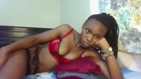 cute_tasha online show from April 27, 6:22 am