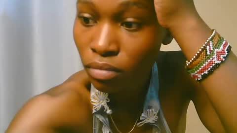 cute_tasha online show from June 13, 7:39 am