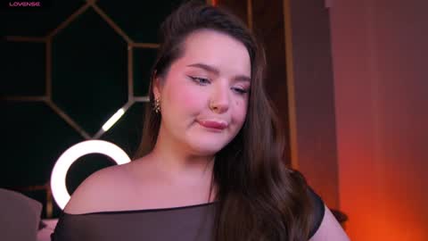 Amber online show from January 11, 10:40 pm