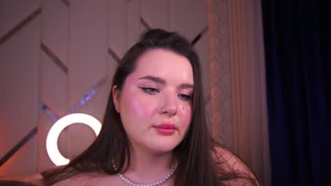 Amber online show from January 17, 5:53 am