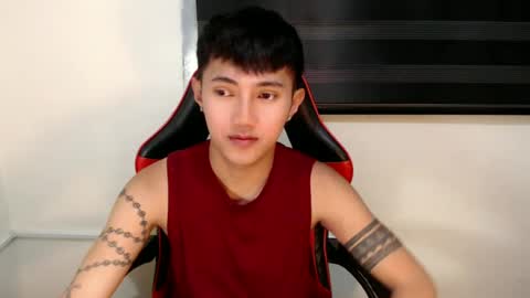 Snapshot of cuteasiancock98 chatting on June 15, 11:29 pm Steph online show from June 15, 11:29 pm
