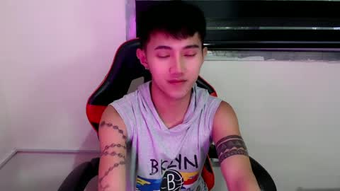 Snapshot of cuteasiancock98 chatting on June 16, 11:51 pm Steph online show from June 16, 11:51 pm