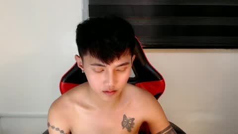 Snapshot of cuteasiancock98 chatting on July 5, 4:52 am Steph online show from July 5, 4:52 am