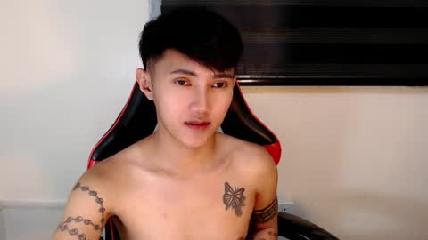 Snapshot of cuteasiancock98 chatting on July 21, 8:33 pm Steph online show from July 21, 8:33 pm