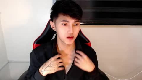 Snapshot of cuteasiancock98 chatting on July 27, 1:23 am Steph online show from July 27, 1:23 am
