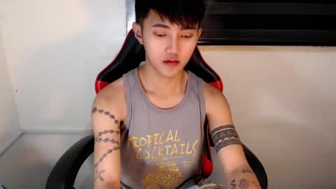 Snapshot of cuteasiancock98 chatting on July 30, 1:04 am Steph online show from July 30, 1:04 am
