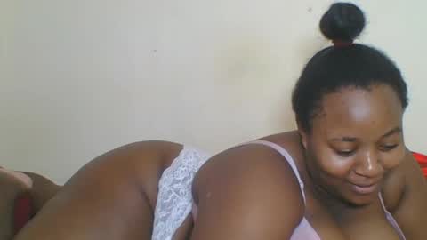 Snapshot of cuteaurel chatting on August 1, 12:04 pm AURELIA online show from August 1, 12:04 pm