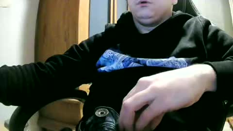 Cuteboy090 online show from December 22, 1:55 pm