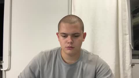 Snapshot of cutebutnaughty_ chatting on October 7, 6:16 pm Alex online show from October 7, 6:16 pm