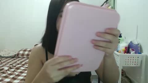 cutecindy2000 online show from March 18, 6:27 am