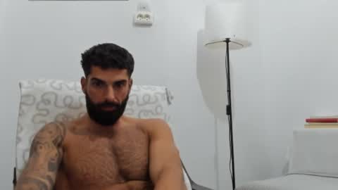 cuteeboy online show from November 1, 8:55 pm