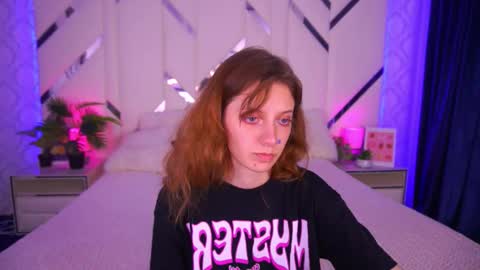 Foxy online show from November 11, 2:28 pm