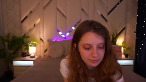 Snapshot of cuteefoxy chatting on February 10, 3:27 pm Foxy online show from February 10, 3:27 pm