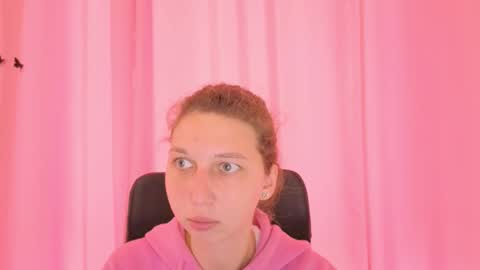 Elli online show from October 24, 10:00 am