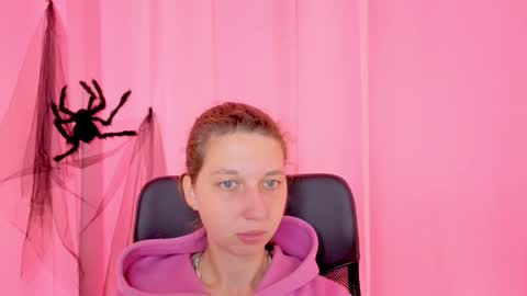 Elli online show from November 13, 11:09 am