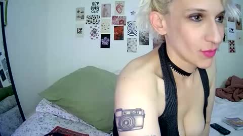 Bella online show from November 26, 6:36 am