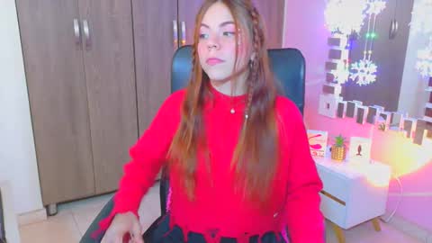 cuteflame_ online show from March 27, 10:20 pm