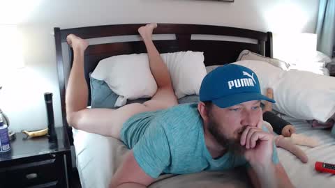 Snapshot of cutefloridaguy25 chatting on February 8, 12:36 am onlyfansSexualAriesFL online show from February 8, 12:36 am