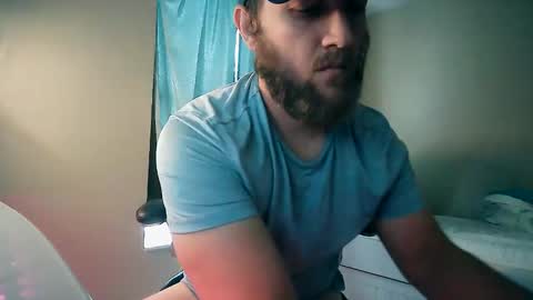 Snapshot of cutefloridaguy25 chatting on February 12, 5:19 pm onlyfansSexualAriesFL online show from February 12, 5:19 pm