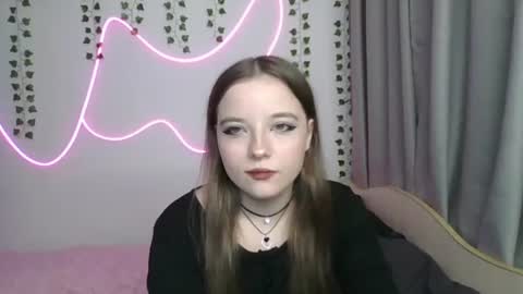 Snapshot of cuteflower13 chatting on June 13, 2:37 pm Ami online show from June 13, 2:37 pm