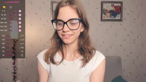 Snapshot of cutefluffy chatting on October 11, 7:45 pm Melisa online show from October 11, 7:45 pm