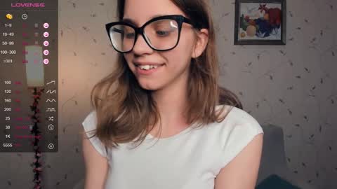 Snapshot of cutefluffy chatting on October 16, 7:48 pm Melisa online show from October 16, 7:48 pm