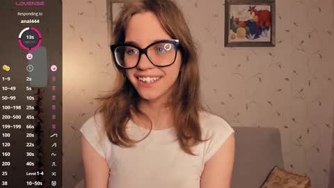 Snapshot of cutefluffy chatting on November 7, 7:25 pm Melisa online show from November 7, 7:25 pm