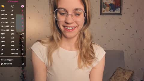 Melisa online show from February 7, 8:23 pm